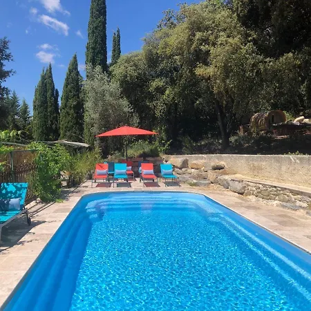 La Duchesse - Spa-jacuzzi - Massage- Sauna - 4 Saisons - Piscine Chauffee Toute L'annee - 800m Centre *