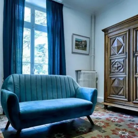 La Duchesse - Spa-jacuzzi - Massage- Sauna - 4 Saisons - Piscine Chauffee Toute L'annee - 800m Centre 尼翁